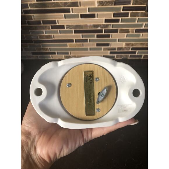 Precious Moments "I'M SENDING YOU A WHITE CHRISTMAS" Music Box 1987 #112402 - Picture 7 of 7